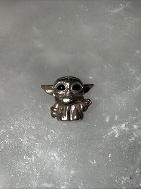 Pandora Baby Yoda Charm